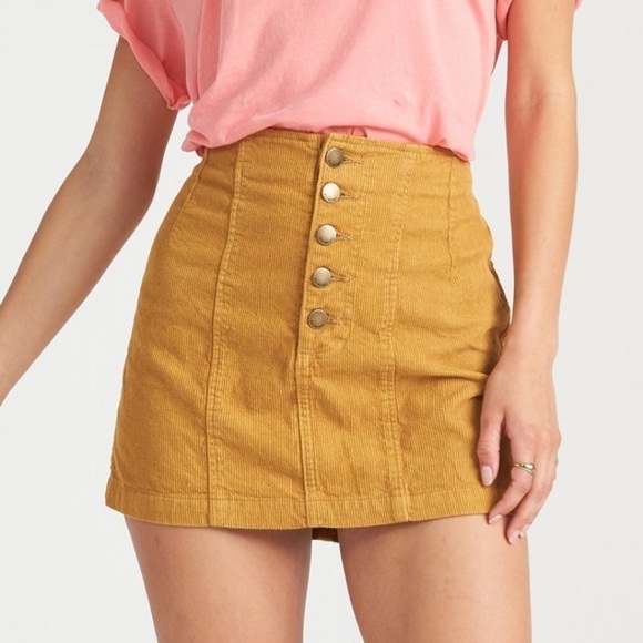 NWT Billabong Seems Like Cord Button Front Corduroy Mini Skirt - Picture 1 of 8